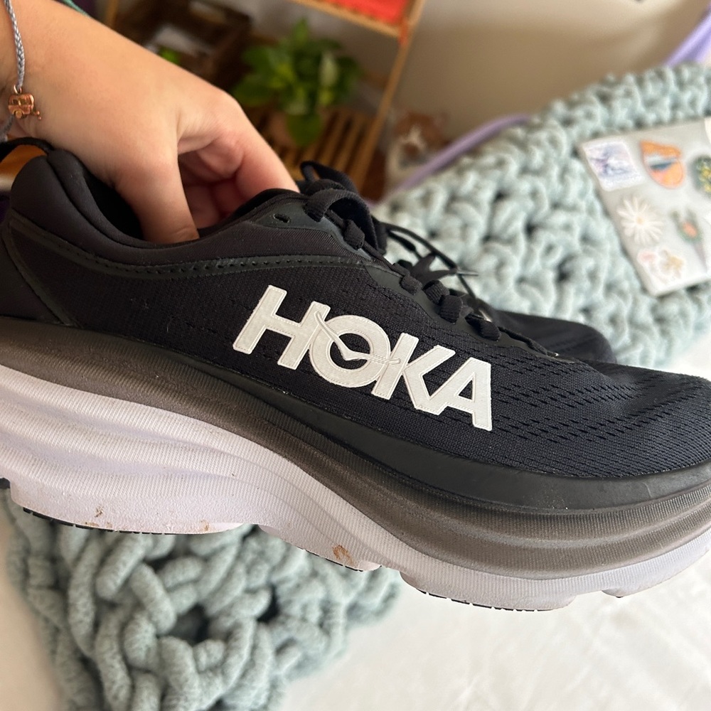 HOKA Bondi 8